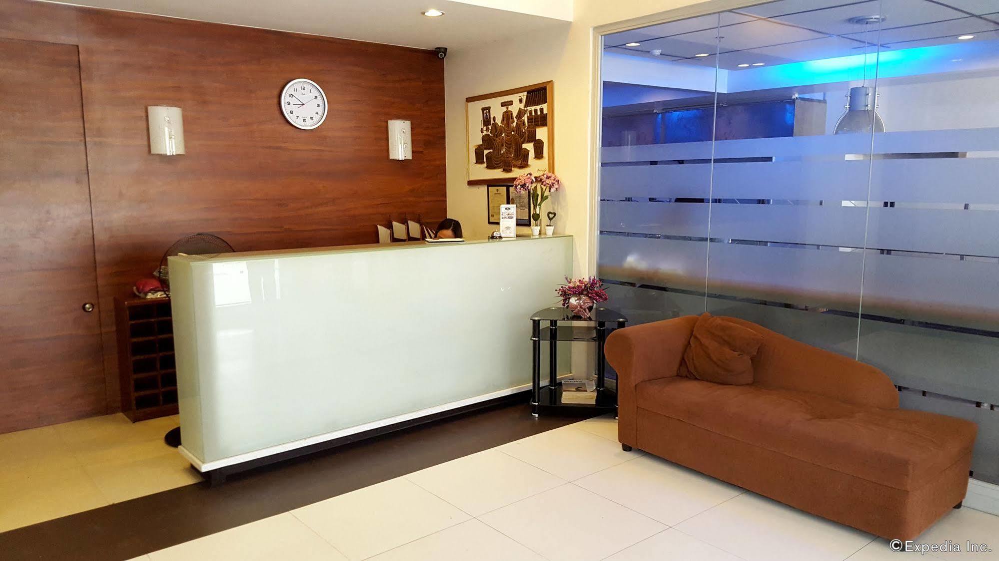 M Suites Hotel Makati City Eksteriør bilde